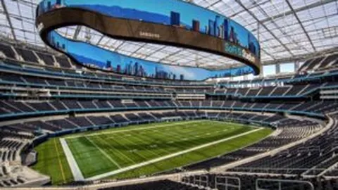 日本游戏制作人谈成人游戏：大胆创作，不畏审核